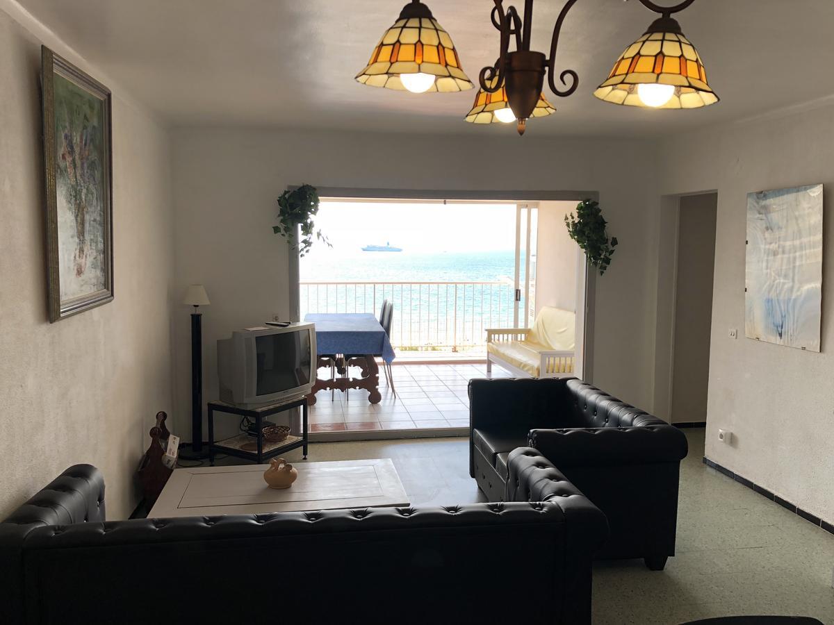 J&V Sol I Mar 20 Apartment Росес Екстериор снимка